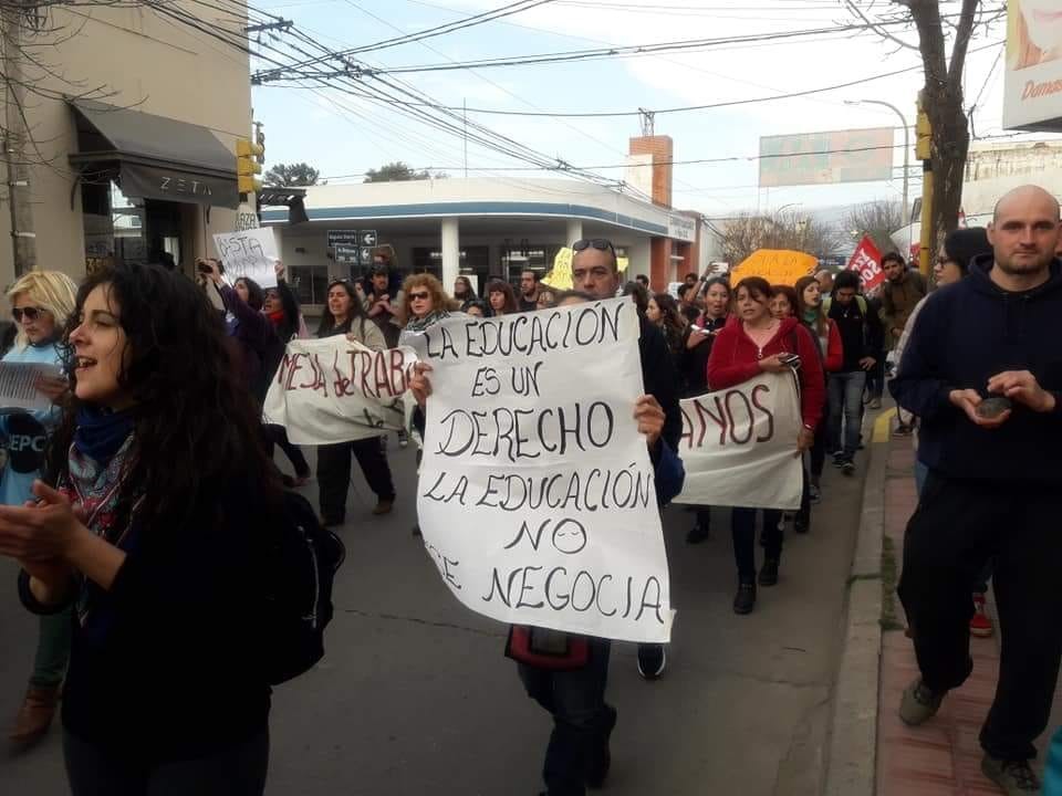 Marcha CRES Villa Dolores FCS UNC 