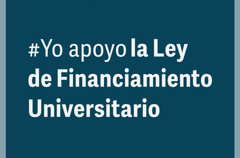 Fondo azul con borde celeste. centro de la imagen con leyenda #yo apoyo la ley financiamiento univer