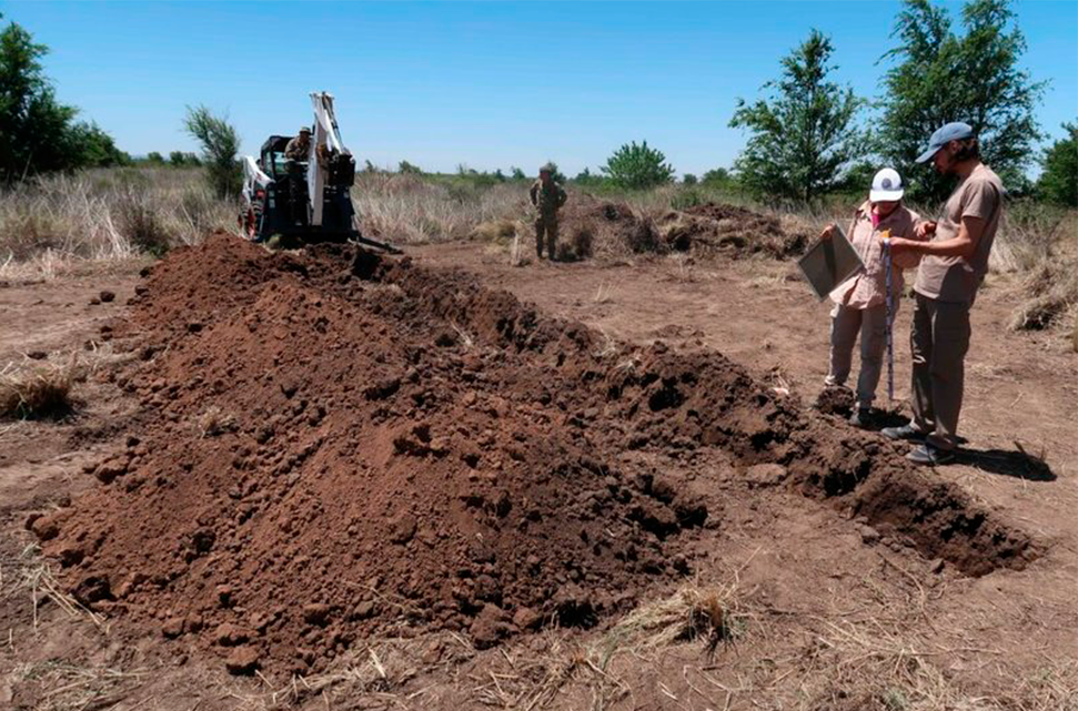 campos-de-la-perla-siendo-exacavados