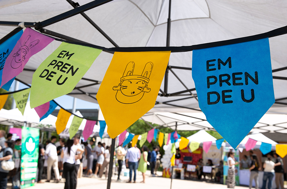 emprende-u-jovenes-emprendedores
