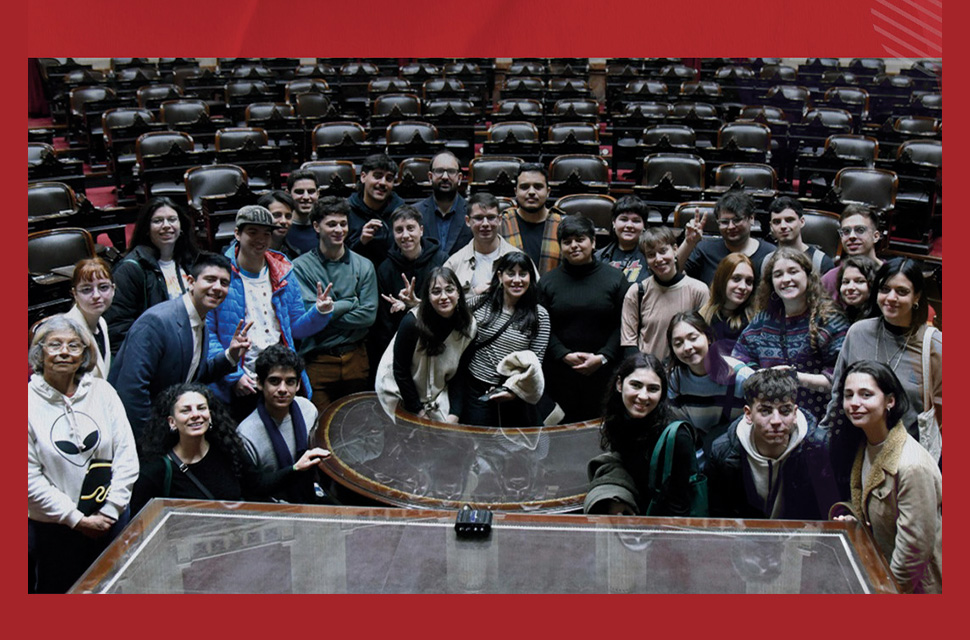 estudiantes-de-ciencia-politica-en-la-camara-de-diputados-de-la-nacion
