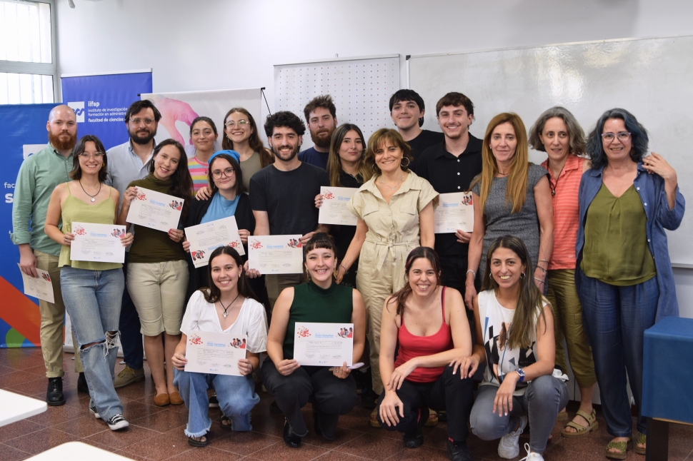 I Socio-hackathon Investigar en Sociales 2024 | Ya se conocen les ganadores del Concurso