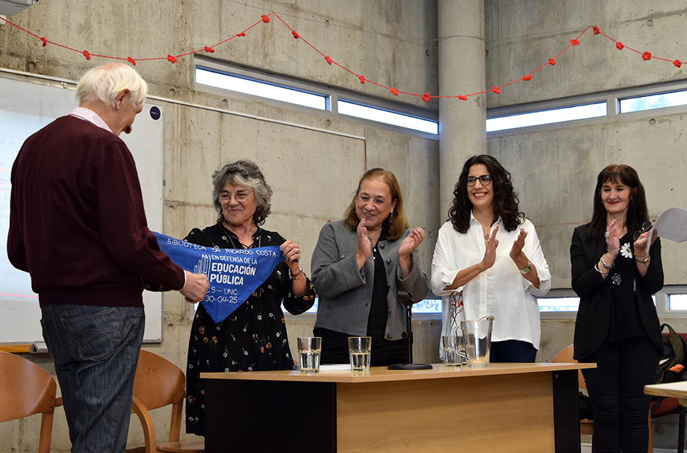 inaguracion-la-biblioteca-doctor-ricardo-costa-en-sociale