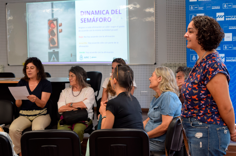 Taller de “Ley Micaela” para docentes de Sociales