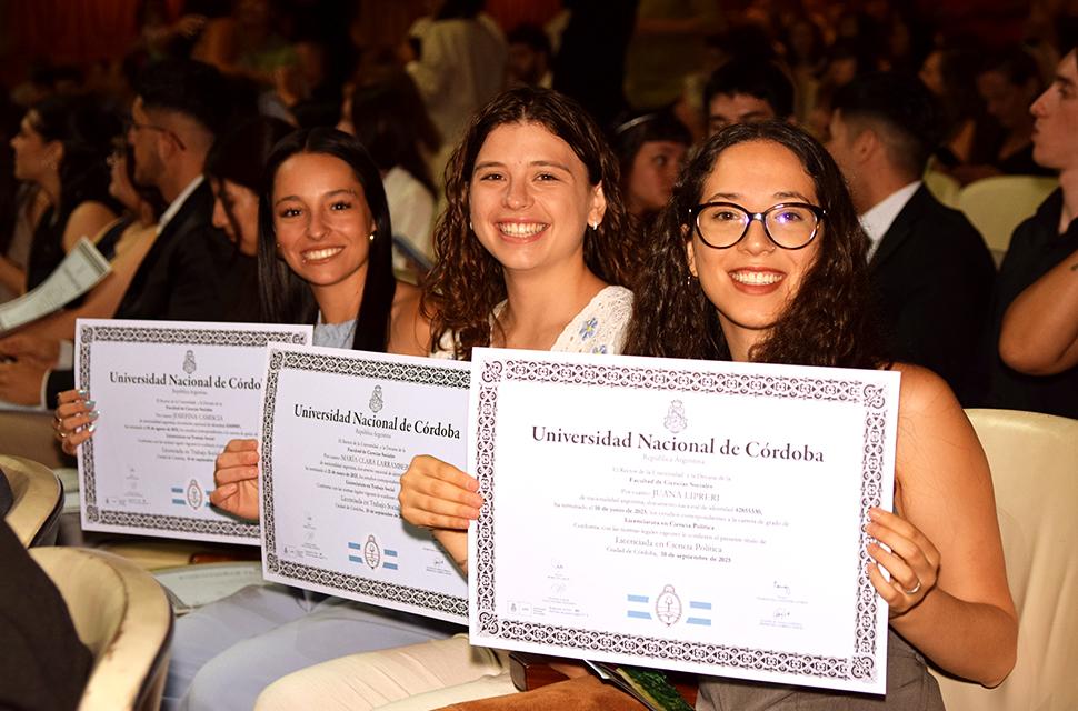 Acto-de-colación-noviembre-2025