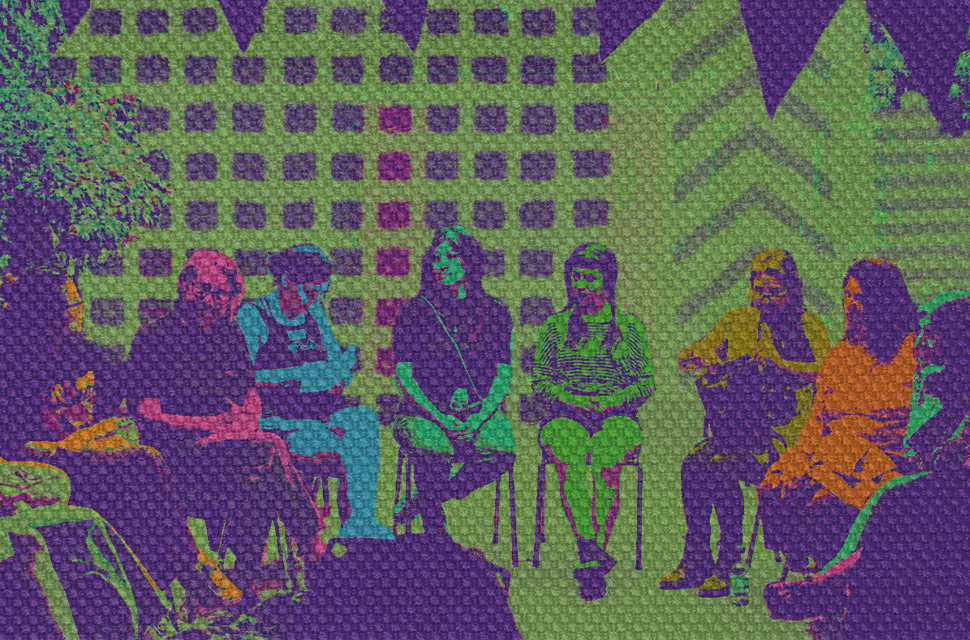 Imagen institucional del curso. Mujeres en ronda de debate