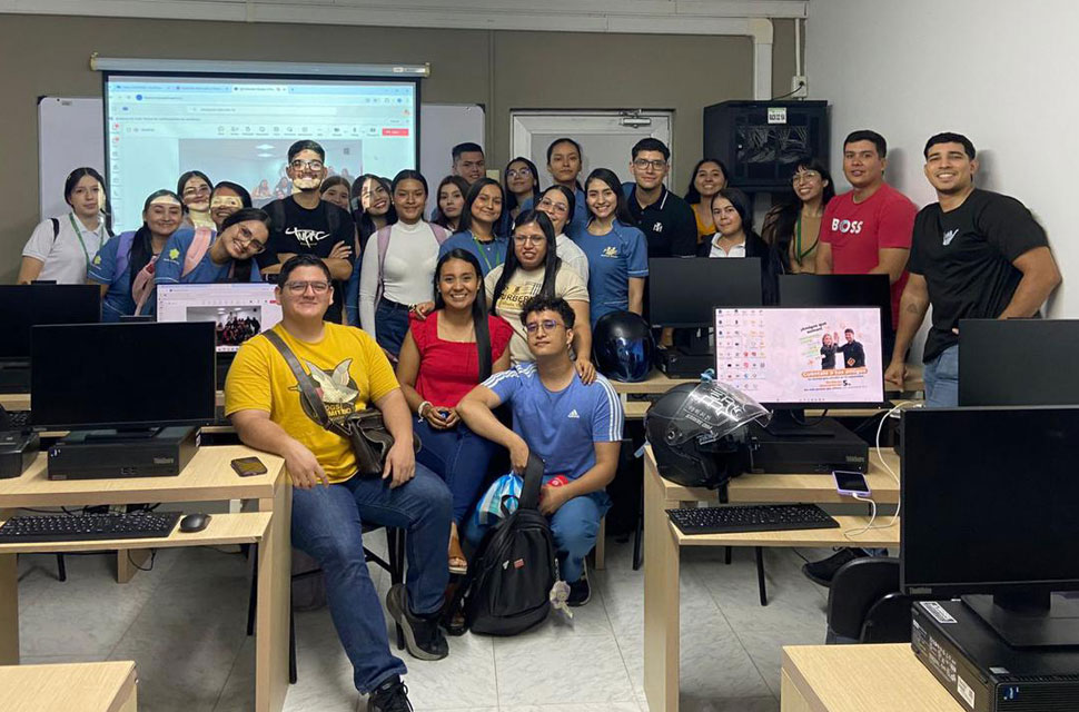 Aprendizaje colaborativo internacional en los Programas de Trabajo Social Aprendizaje colaborativo internacional en los Programas de Trabajo Social